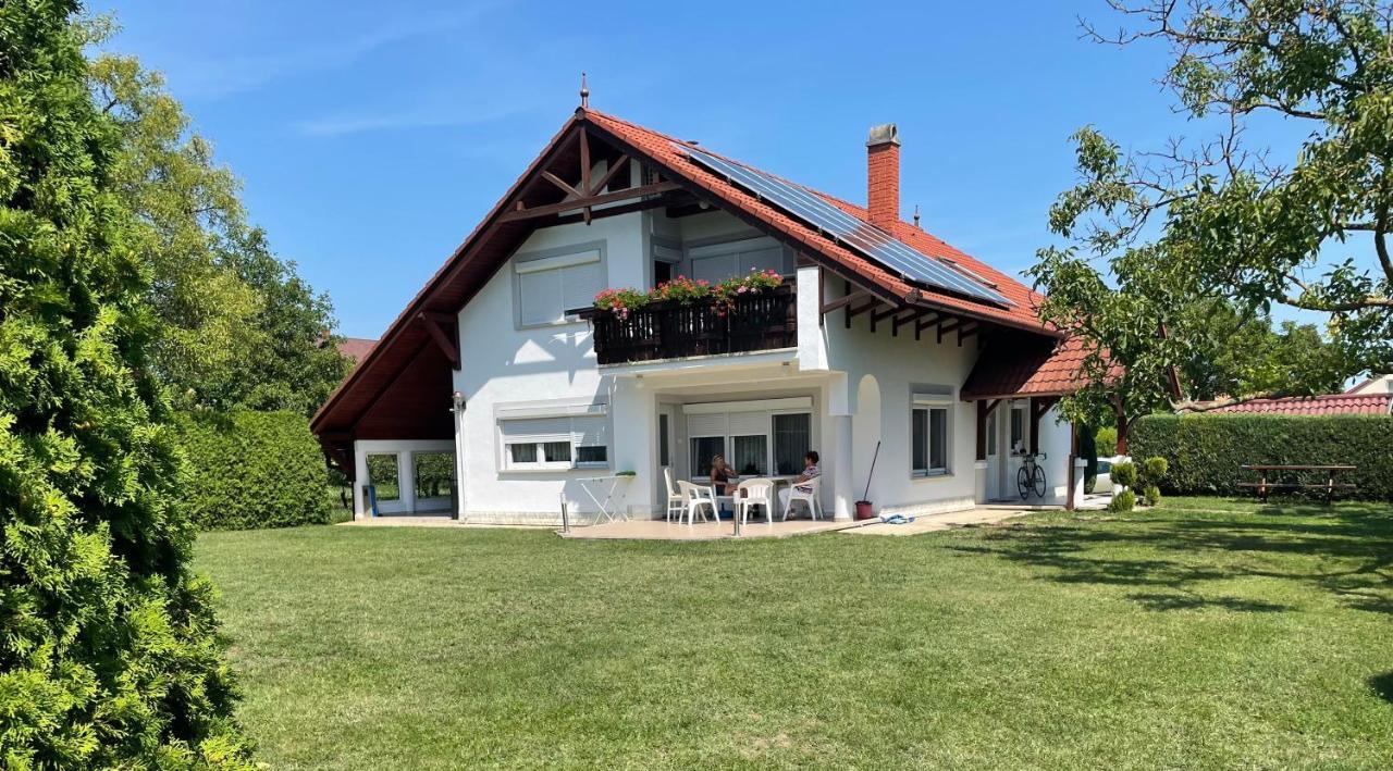 Frankie Iii. Apartment Balatongyörök